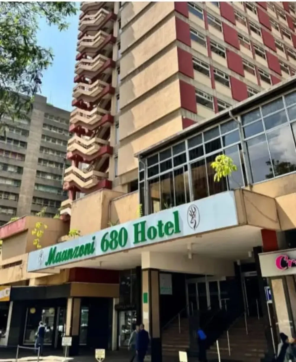 MAANZONI 680 HOTEL — photo 2