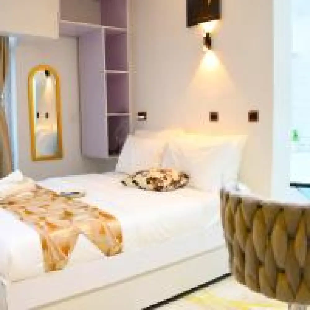 Room Image 1
