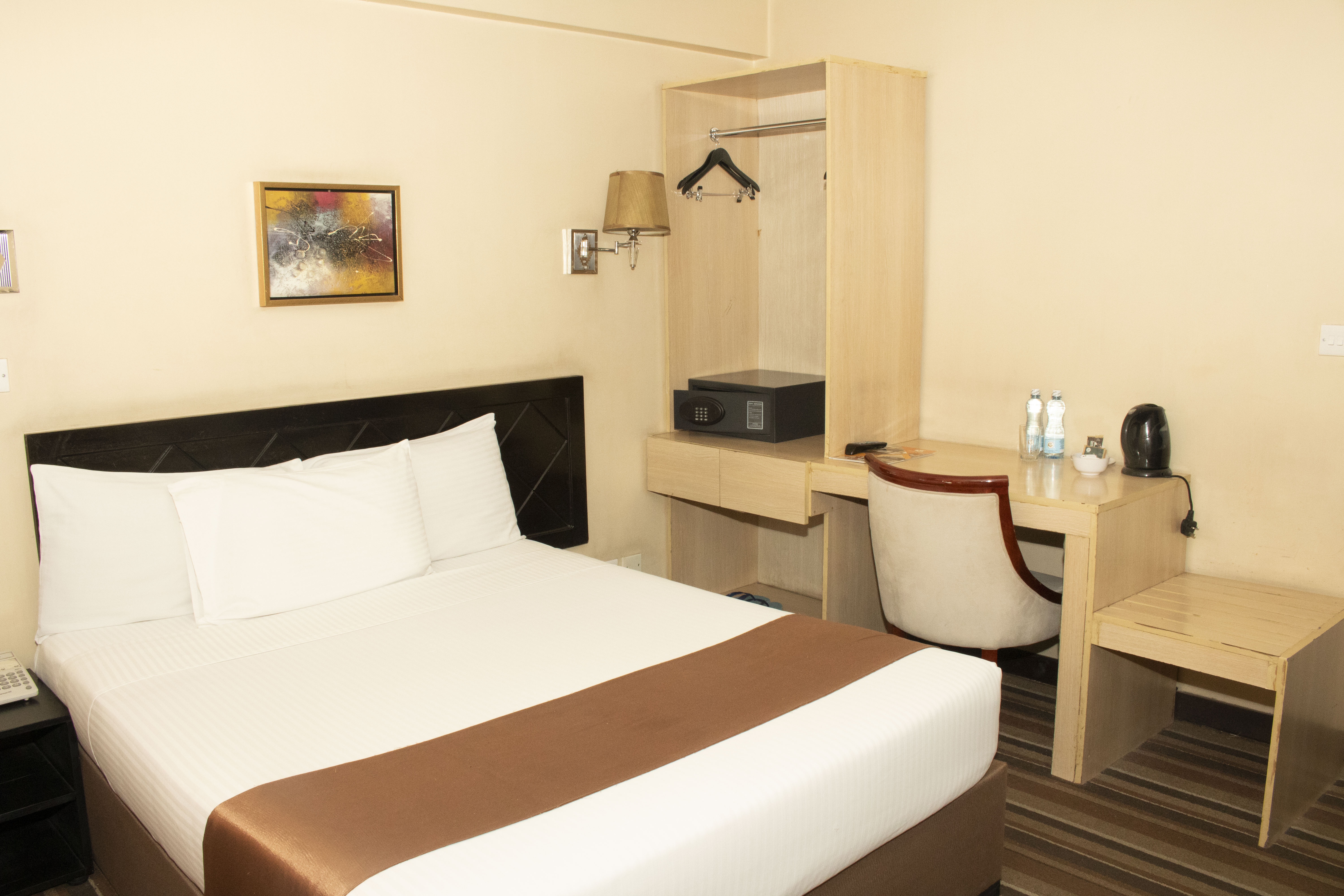 Room Image 5