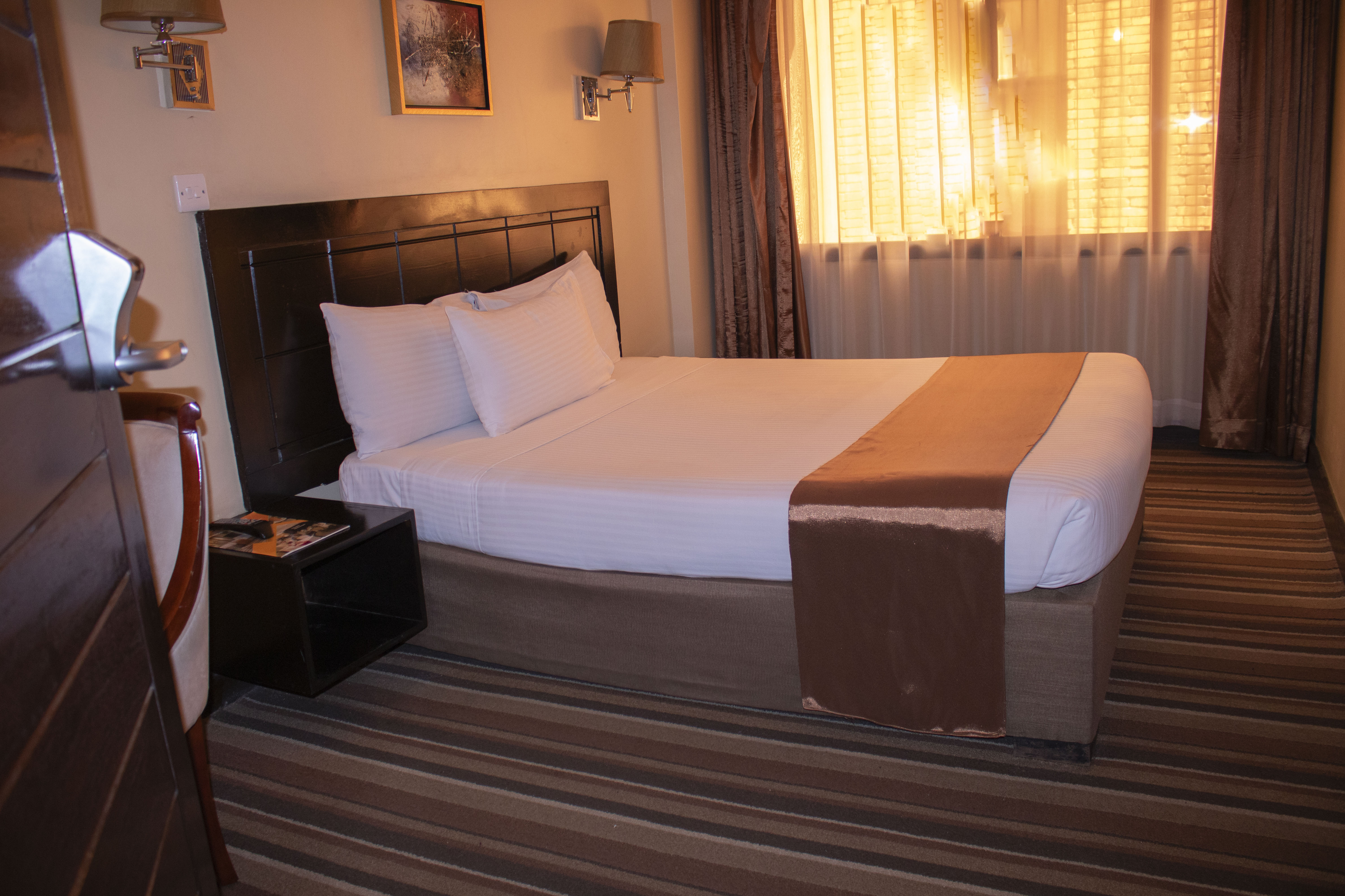 Room Image 3