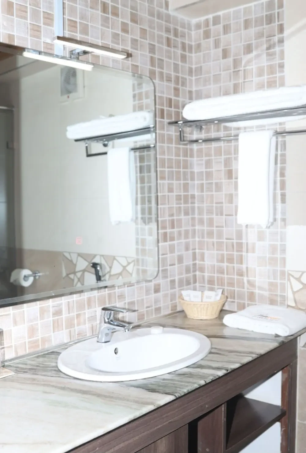 Room Image 5