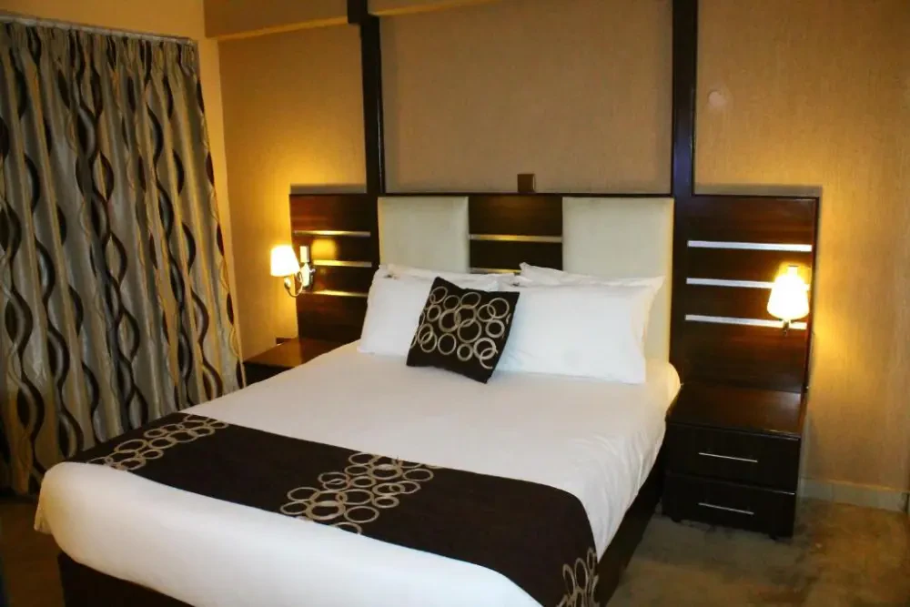 Room Image 3