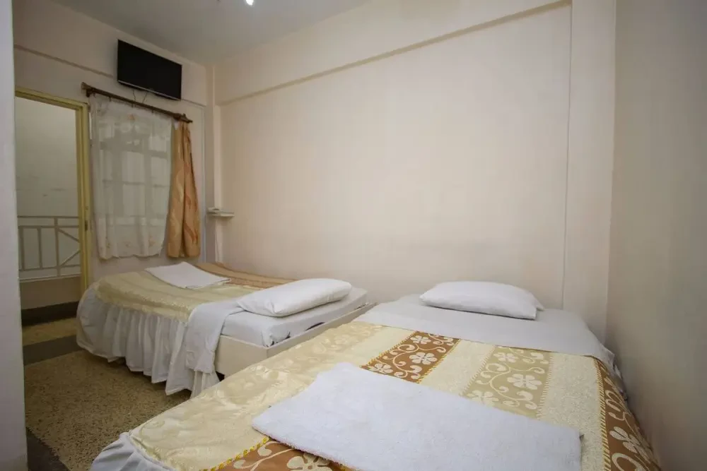 Room Image 8