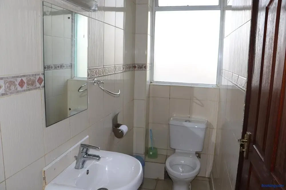 Room Image 4