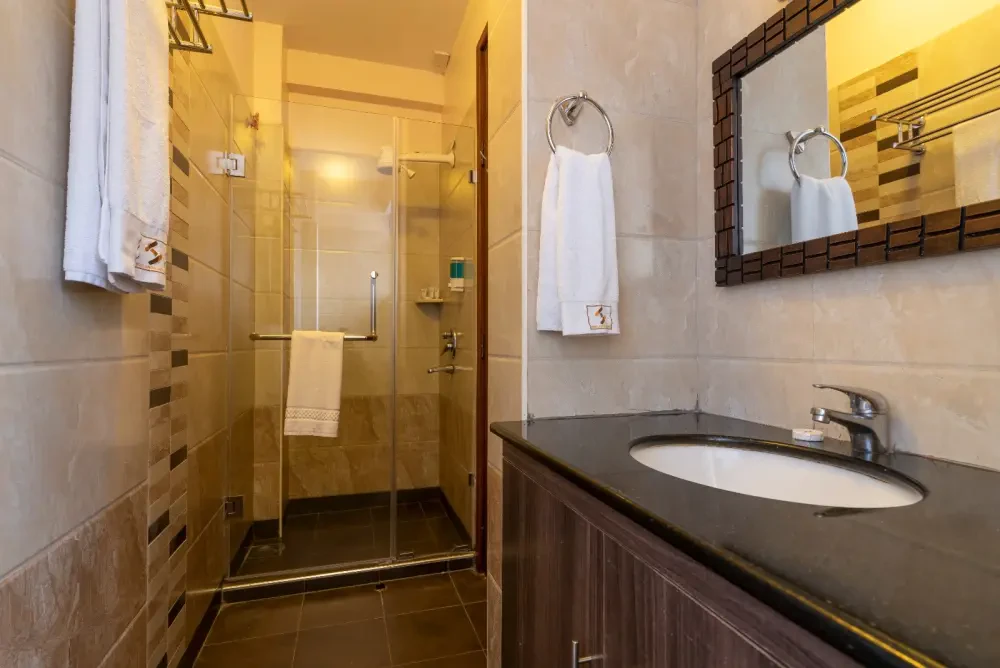 Room Image 3