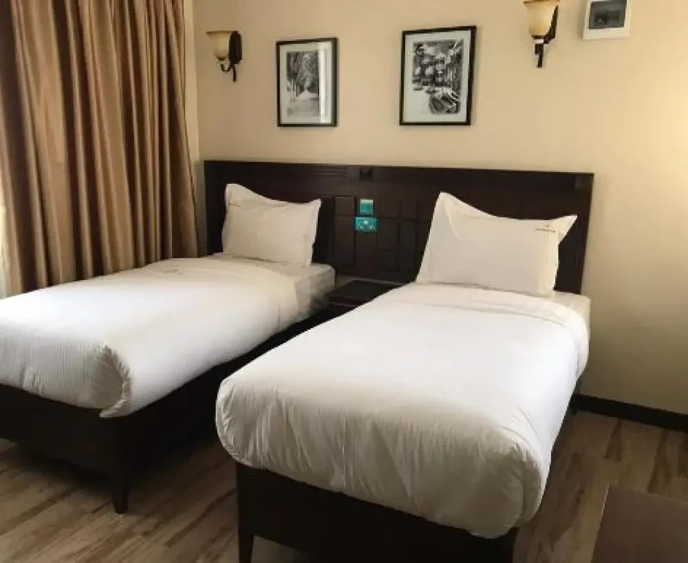 Room Image 5