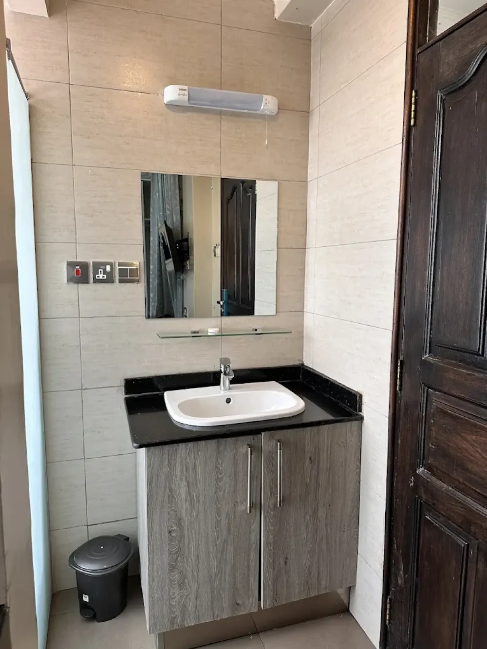 Room Image 7