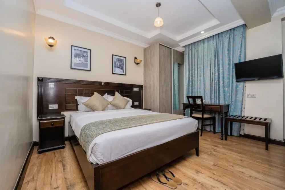 Room Image 6
