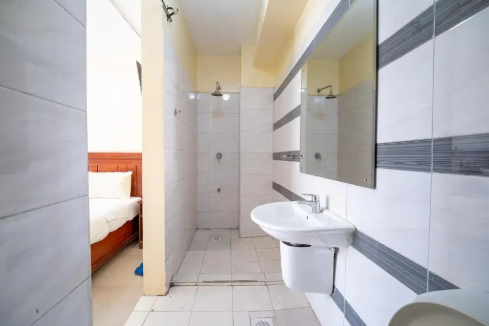 Room Image 4