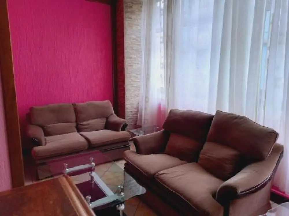 Room Image 3