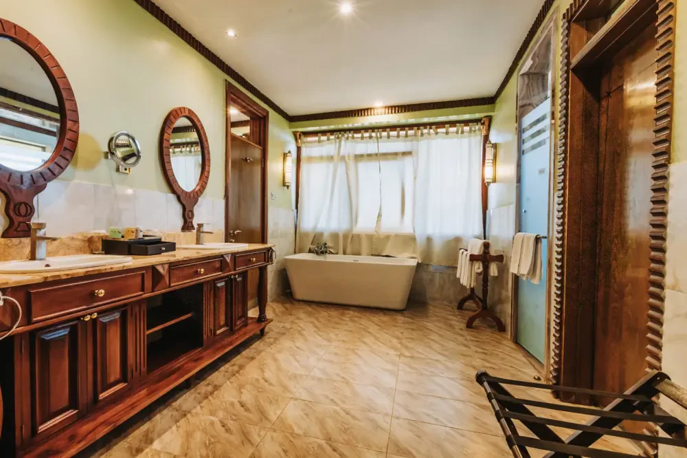 Room Image 4