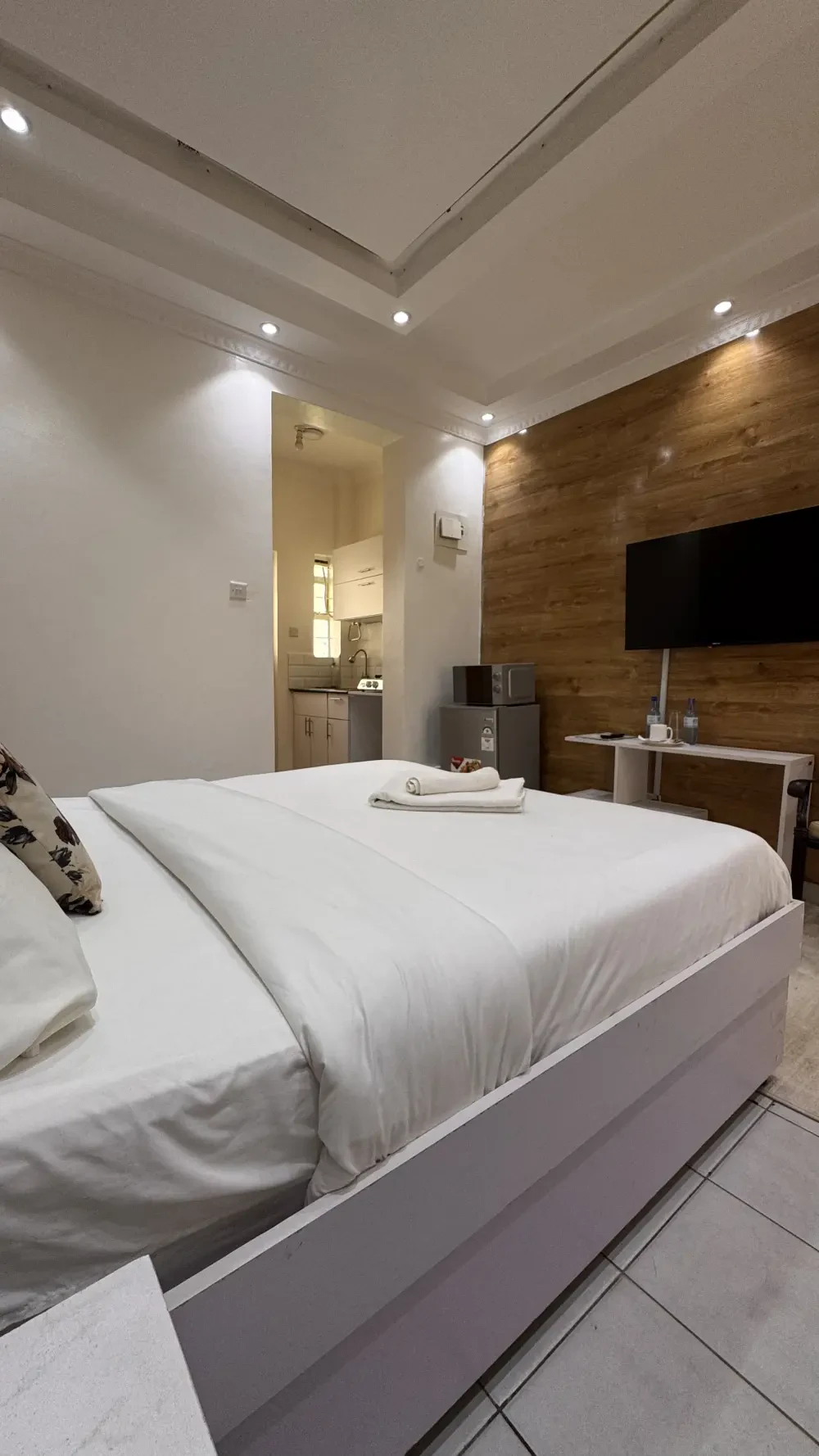 Room Image 2