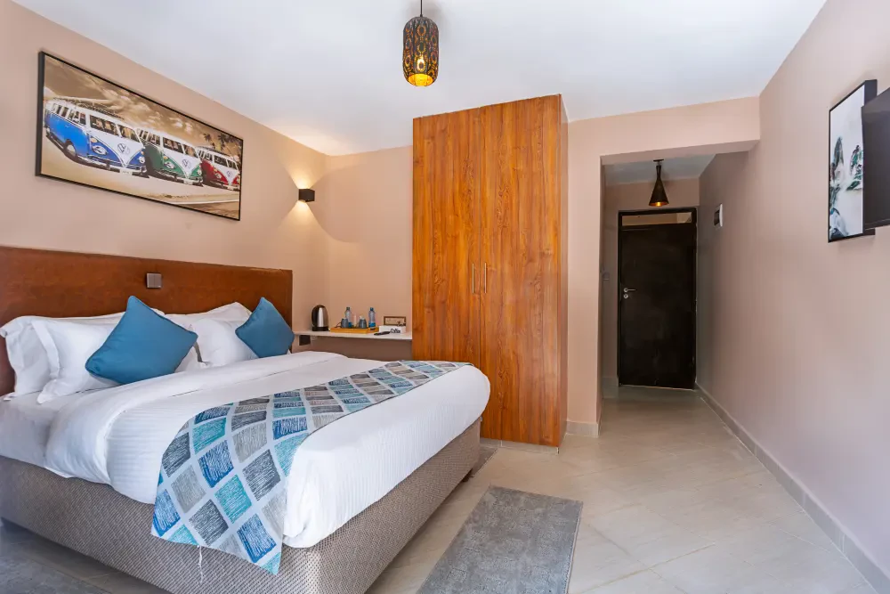 Room Image 6