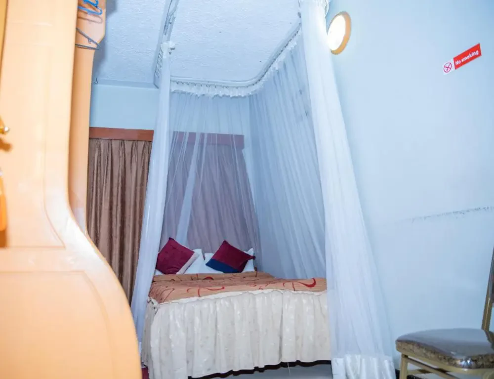 Room Image 2