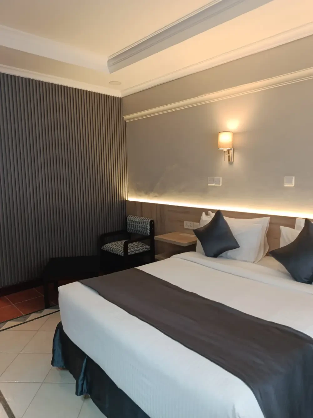 Room Image 7