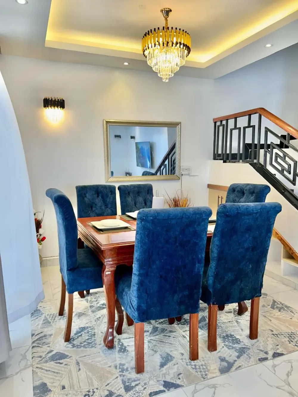 Four bedroom standalone house. All rooms ensuite. — photo 2