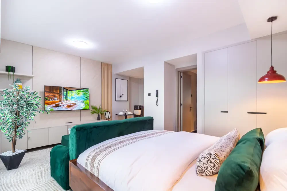 Executive Studio at Altura Apts 2507 — photo 33