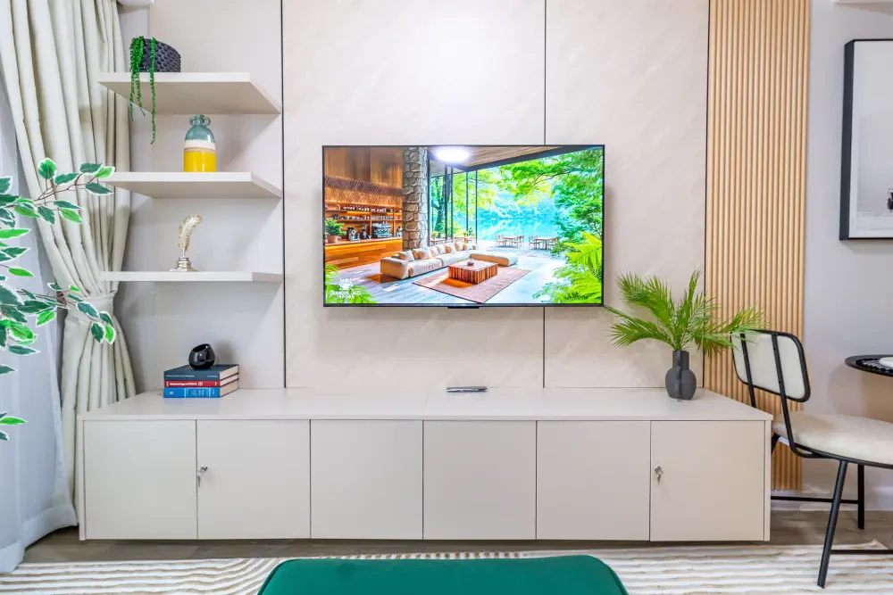 Executive Studio at Altura Apts 2507 — photo 36