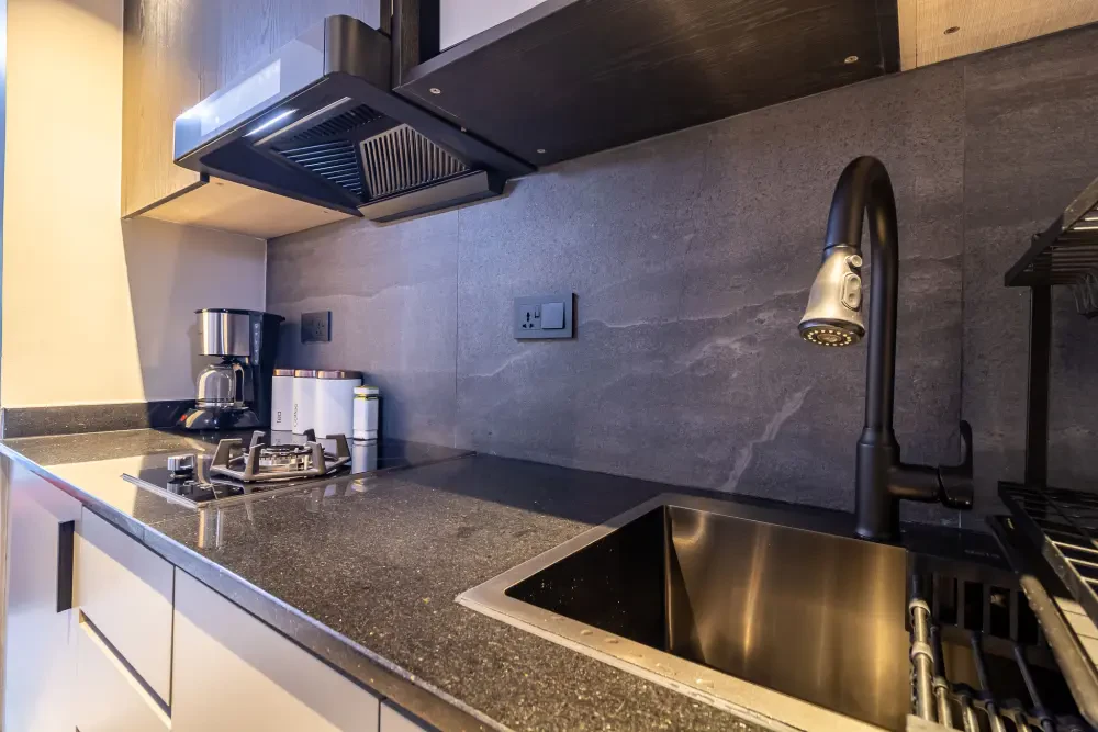 Premium Studio in UpperHill 2506 — photo 25