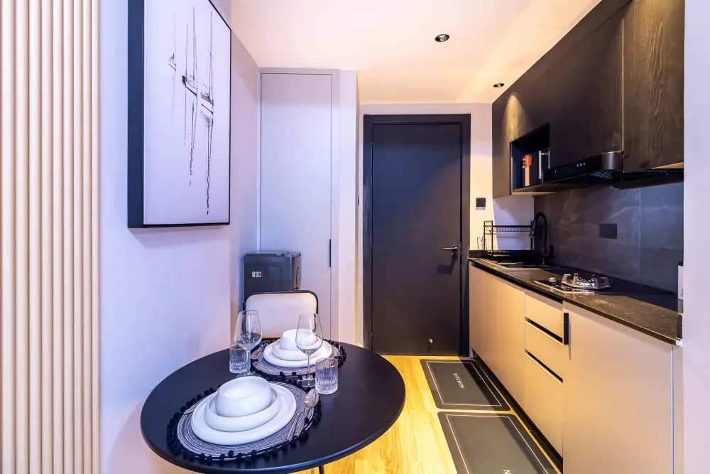 Premium Studio in UpperHill 2505 — photo 25