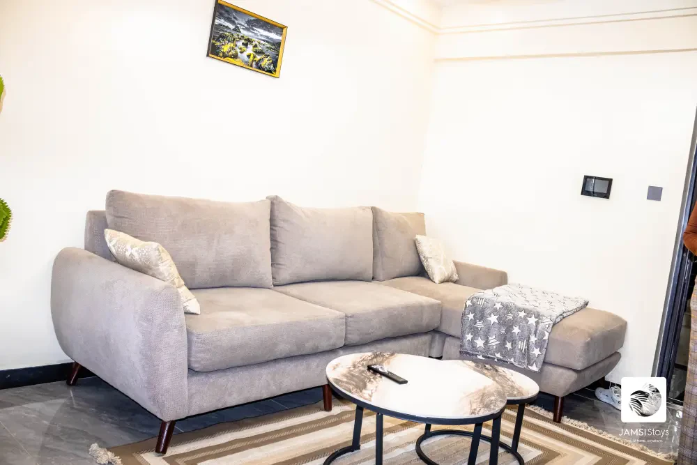 1 bedroom in Lavington 15th floor — main photo