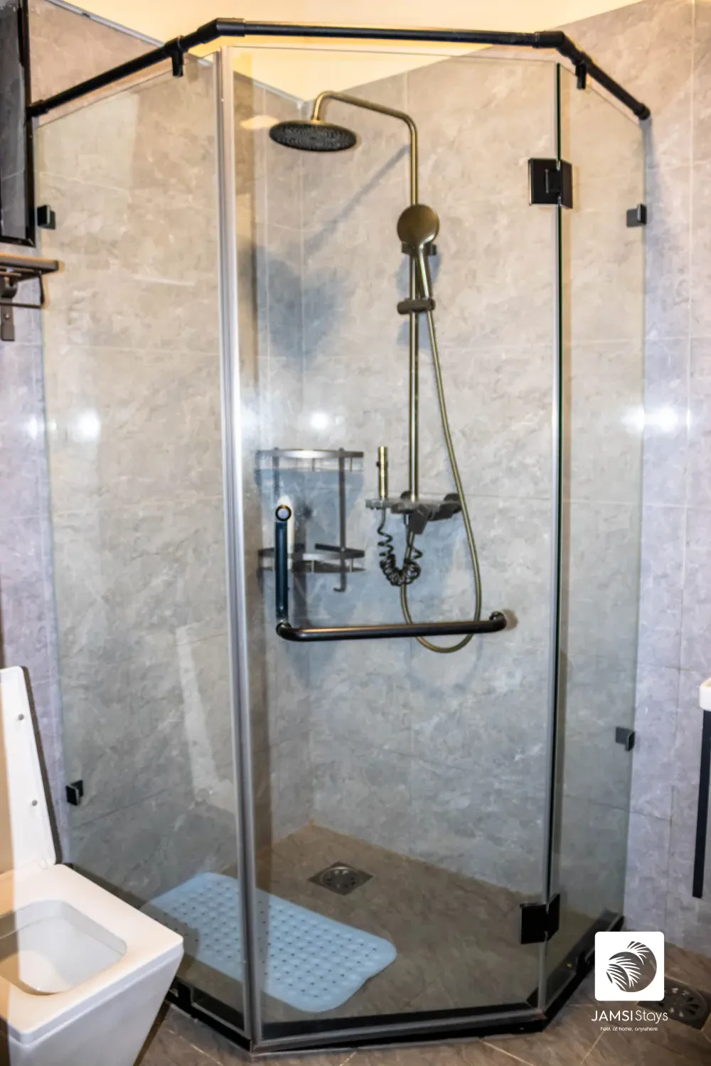 1 bedroom in Lavington 15th floor — photo 11