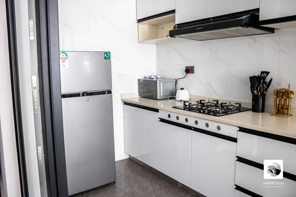 2 bedroom Neptune Residency — photo 13