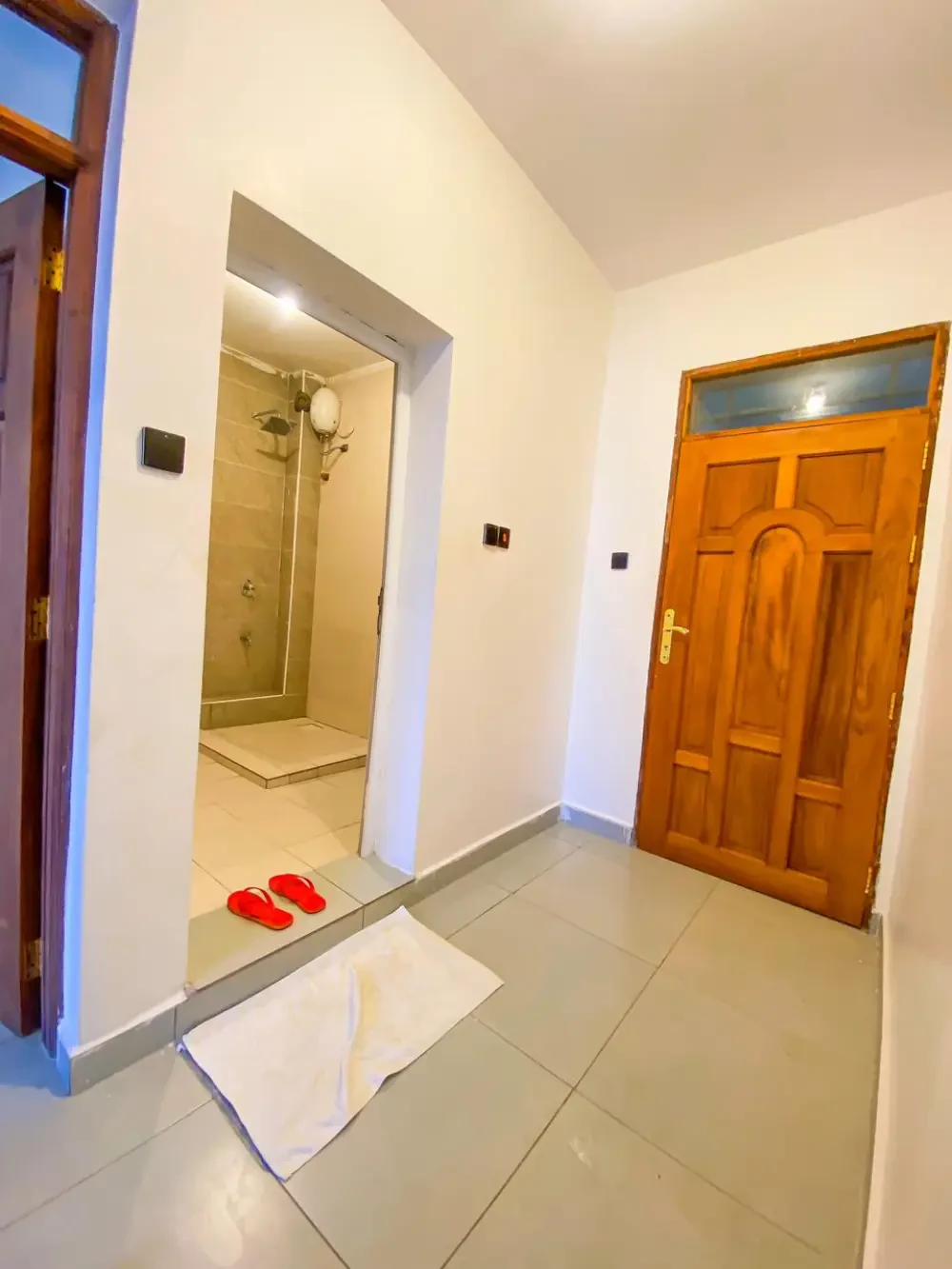 The vale Residence — photo 7