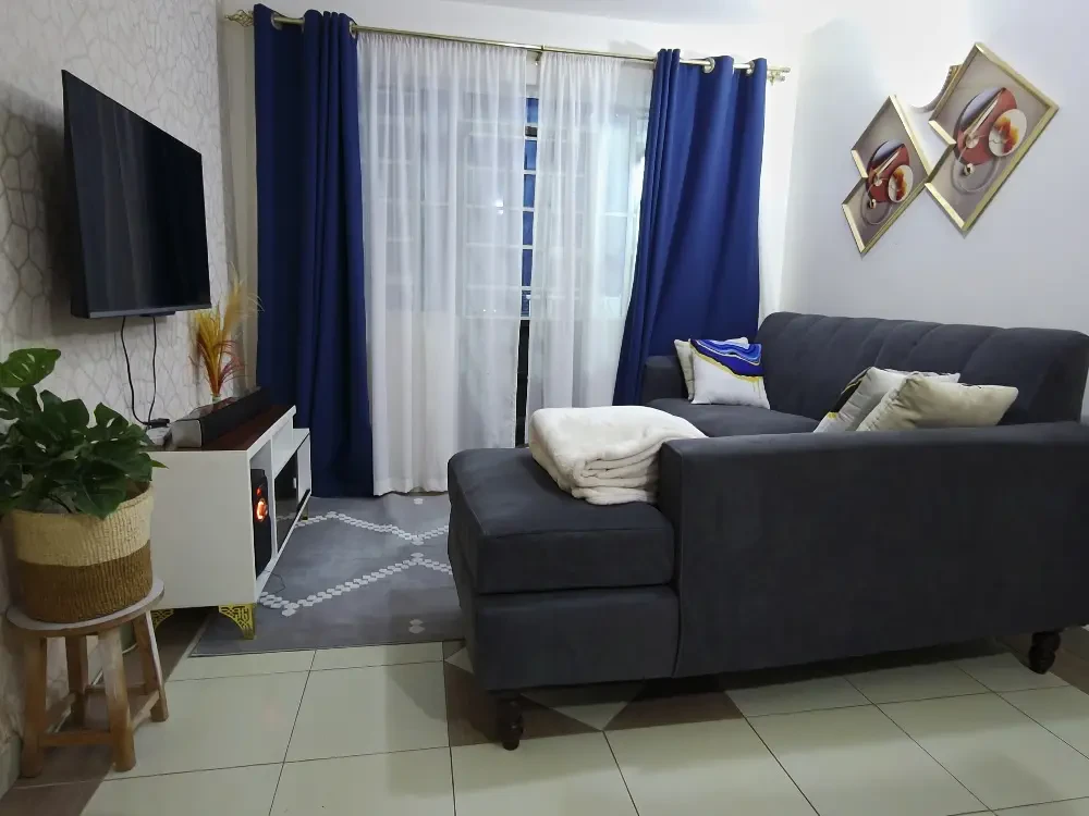 White House Apartment — main photo