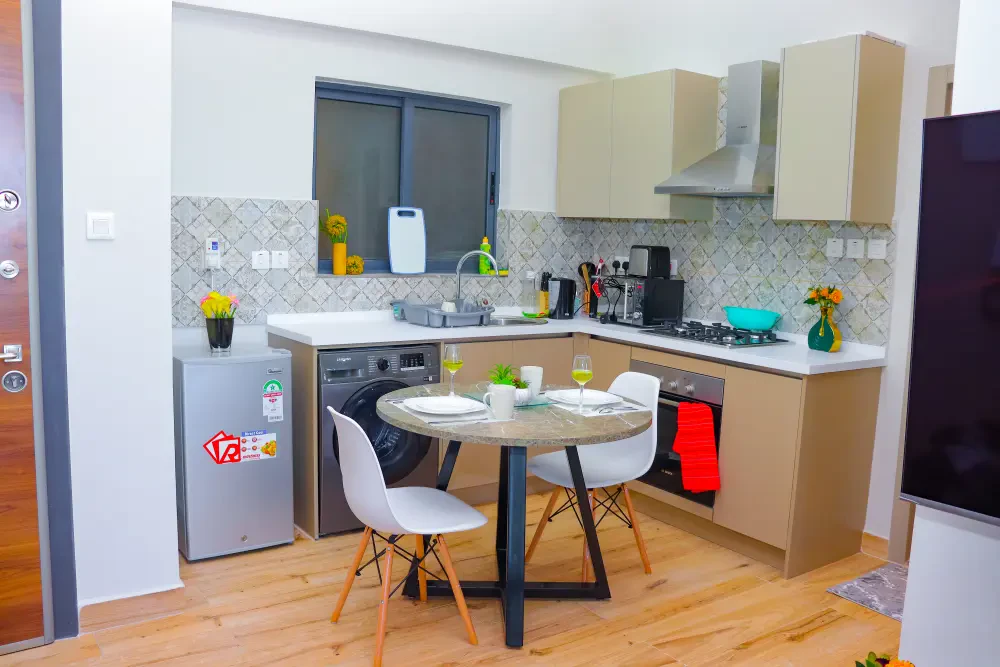 Elite &Scenic 1 br with Gym and Pool In Westlands  Share  Saved — photo 2