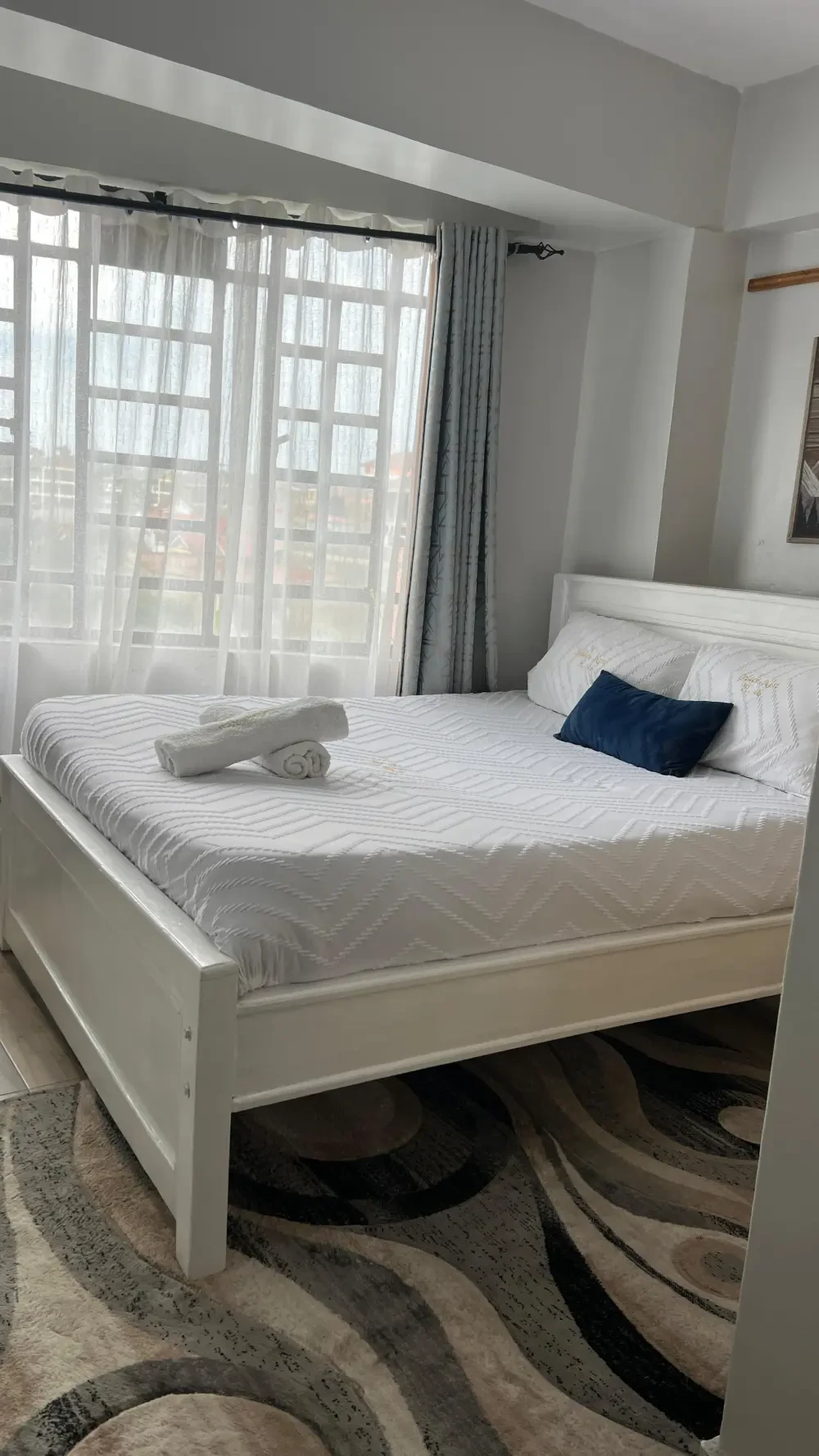 Golden Nest 2-bedroom ensuite — photo 12