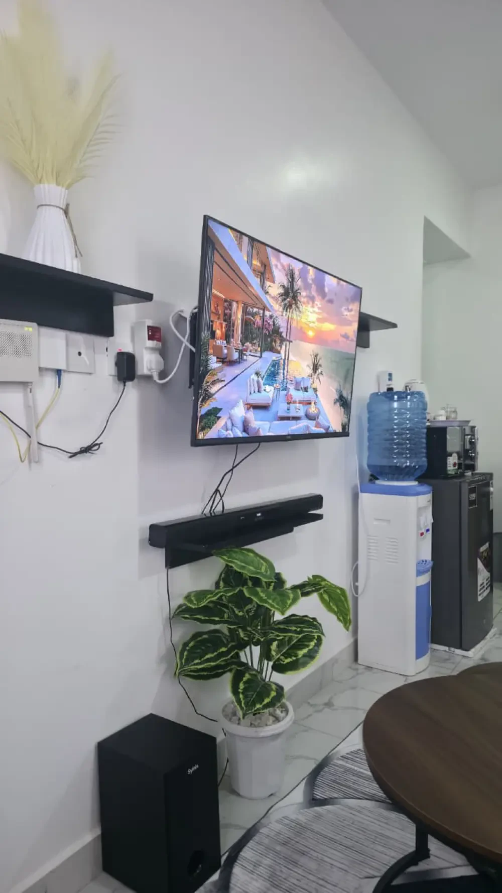 Koki Homes Studio Airbnb — photo 2