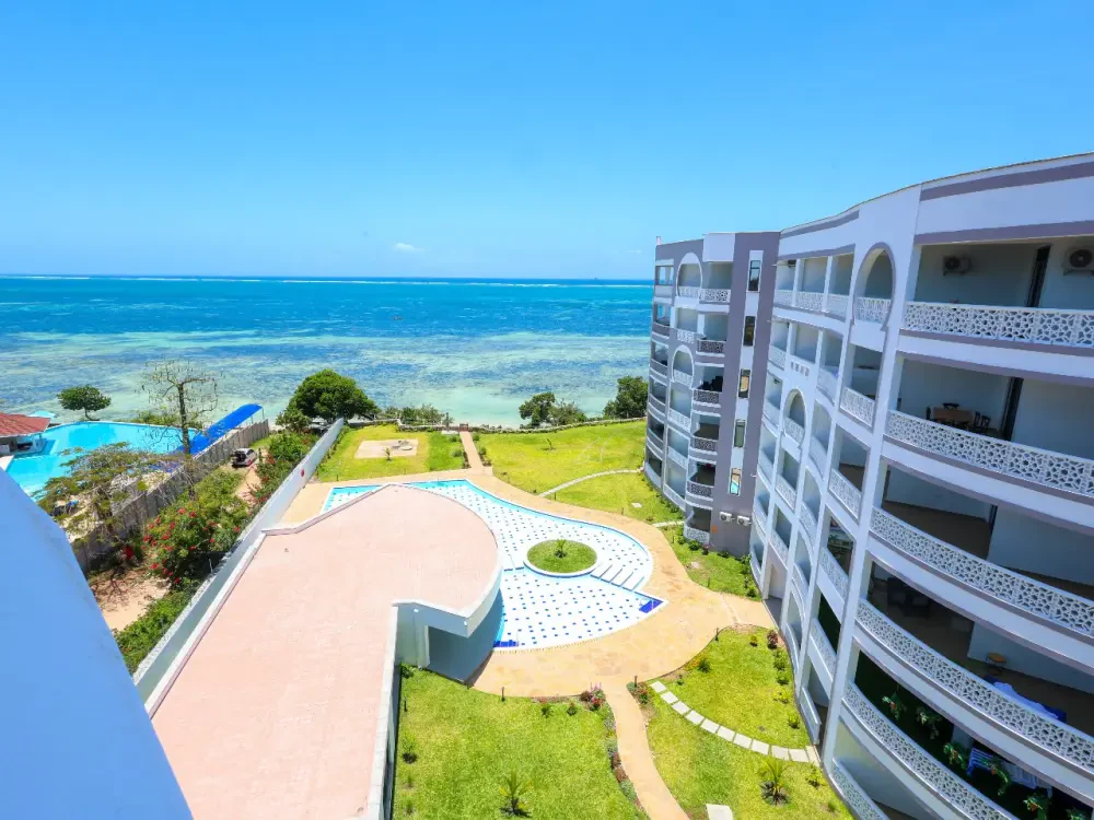 Baobab Waves 1 Bedroom Apartments, Nyali — photo 11
