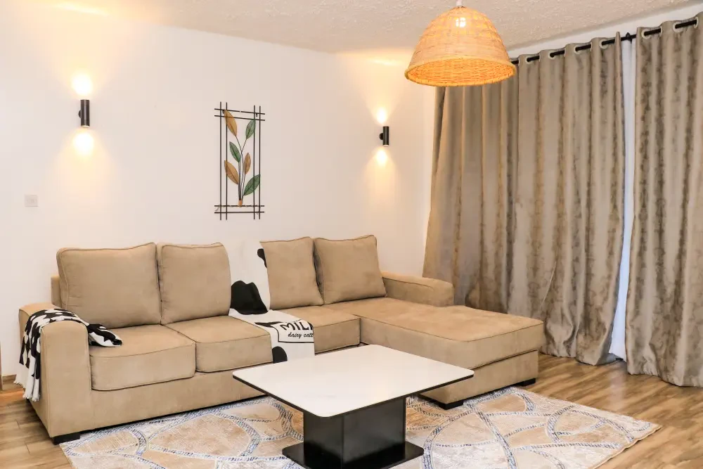 Luxury Two- Bedroom Apartment in Hurlingham Bansal B5 — main photo